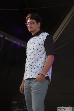 Pinup adam Gotik şık podyum