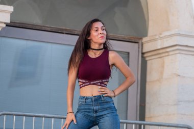 Geek inek dans gösterisi