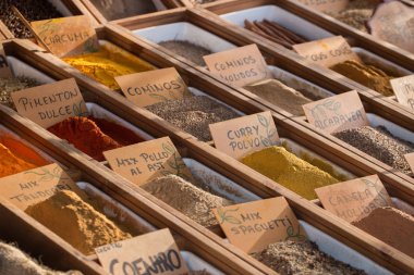 baharat toz çeşitli.