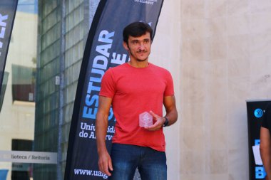 Çalışan iz olaydan madalya teslim 