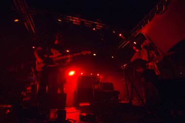 Müzik grubu kazanamazsın