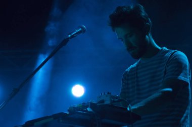 Müzik grubu kazanamazsın