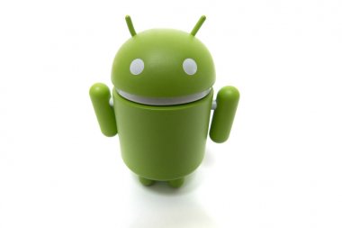 Yeşil robot android