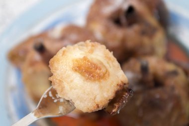 Fırında pişmiş elma