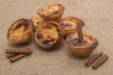Ünlü Portekizce pasta tart yumurta
