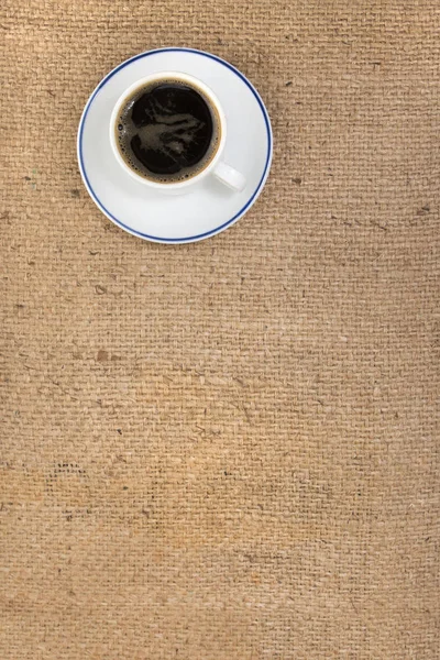 Espresso-Kaffee in weißer Tasse — Stockfoto