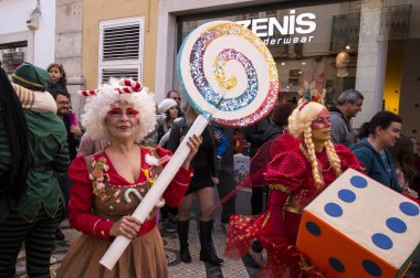 Noel karakter geçit töreni