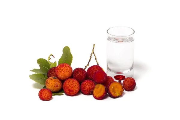 Fraisier (Arbutus Unedo) fruit avec aguardiente — Photo