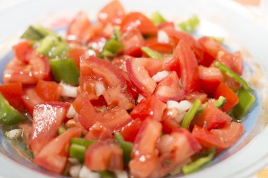 taze domates ve biber salatası