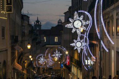 Binalara Noel süslemeleri