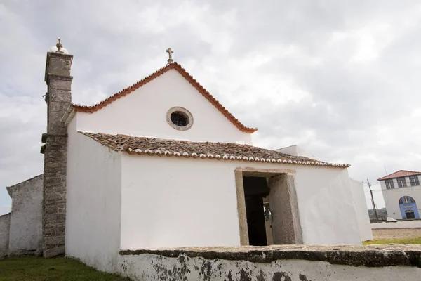 Christian Church om Odrinhas village — Stockfoto