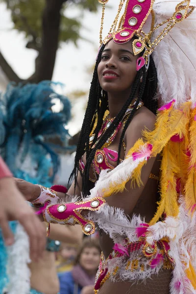 Loule Portugal Febrero 2018 Coloridos Participantes Del Festival Carnaval Ciudad — Foto de Stock