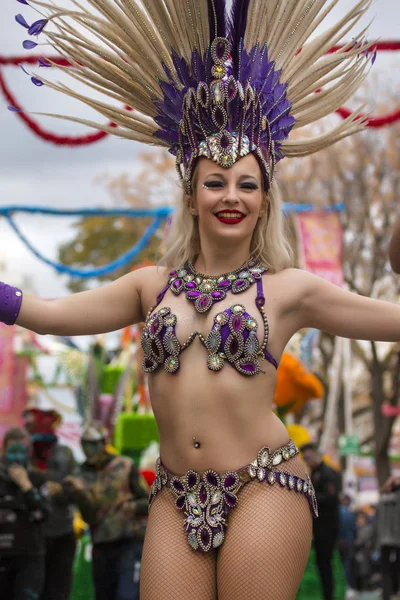 Loule Portugal Fevereiro 2018 Participante Colorido Festival Carnaval Cidade Loulé — Fotografia de Stock