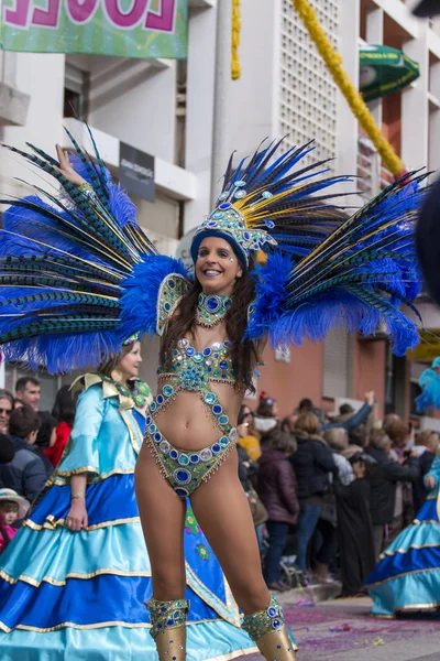 Loule Portugal Feb 2018 Участники Фестиваля Красочных Карнавальных Парадов Городе — стоковое фото