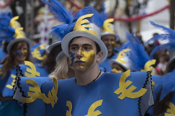 Loule Portugal Feb 2018 Participantes Coloridos Festival Desfile Carnaval Cidade — Fotografia de Stock