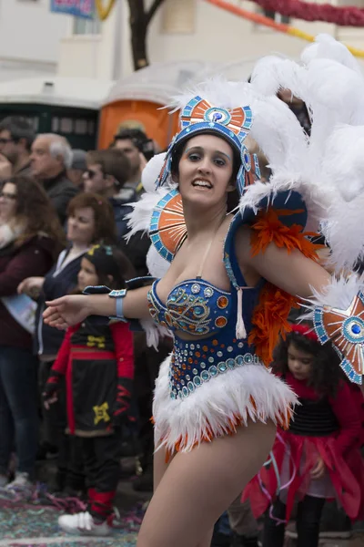 Loule Portugal Februari 2018 Parade Van Kleurrijke Carnaval Festival Deelnemers — Stockfoto