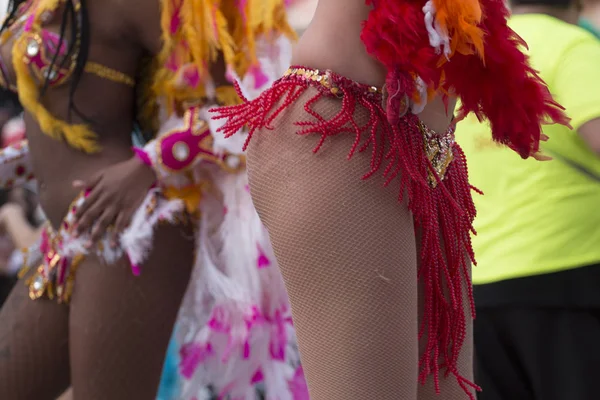 Farbenfroher Karneval Karneval Parade Festival Famel Teilnehmer Tanzen — Stockfoto