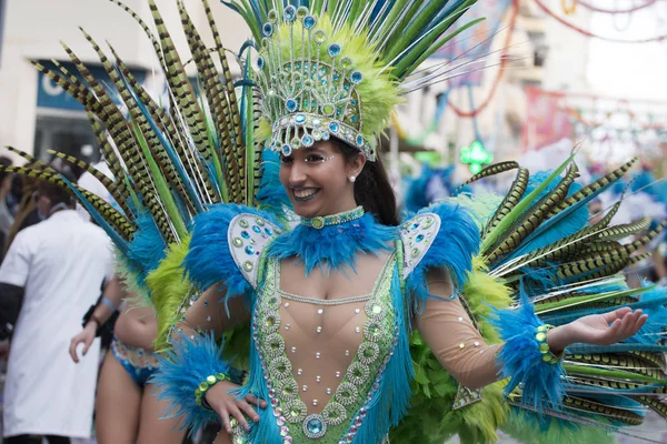 Loule Portugal Feb 2018 Participantes Coloridos Festival Desfile Carnaval Cidade — Fotografia de Stock