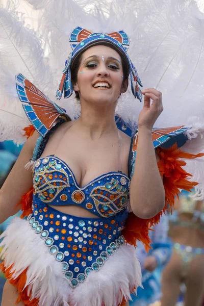 Loule Portogallo Feb 2018 Carnevale Colorato Carnevale Partecipanti Festival Parade — Foto Stock