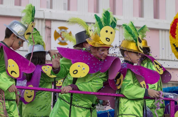 Loule Portugal Febrero 2018 Coloridos Participantes Del Festival Carnival Parade — Foto de Stock