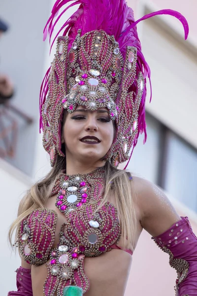 Loule Portugal Fevereiro 2018 Participantes Coloridos Festival Desfile Carnaval Cidade — Fotografia de Stock