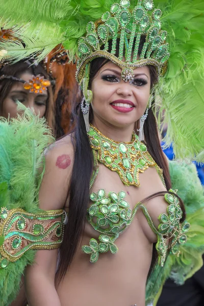 Loule Portugal Februari 2018 Parade Van Kleurrijke Carnaval Festival Deelnemers — Stockfoto