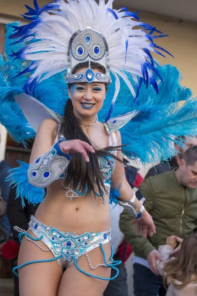 LOULE, PORTUGAL - FEB 2018: Colorido desfile de carnaval —  Fotos de Stock