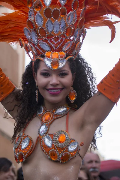 Loule Portugal Feb 2018 Färgglada Carnival Carnaval Parade Festivaldeltagare Loule — Stockfoto