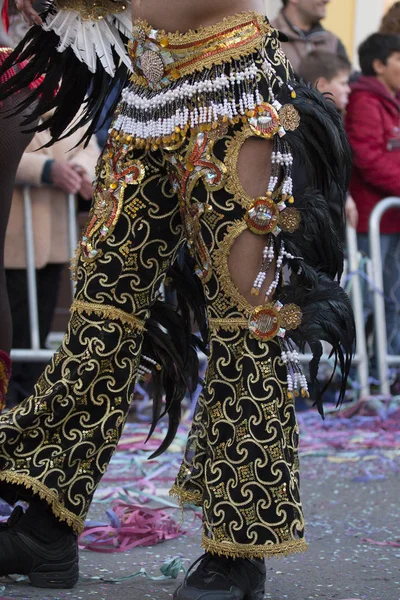 Loule Portugal Feb 2018 Farbenfroher Karnevalsumzug Festival Famel Teilnehmer Tanz — Stockfoto