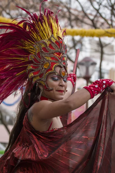 Λουλέ Πορτογαλία Φεβρουαρίου 2018 Συμμετέχοντες Φεστιβάλ Πολύχρωμο Καρναβάλι Carnaval Παρέλαση — Φωτογραφία Αρχείου