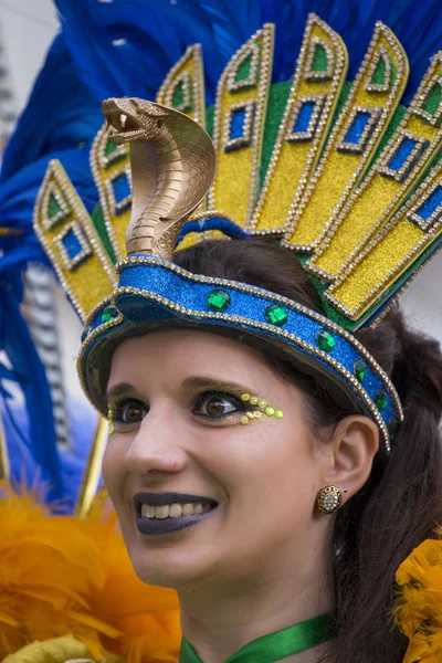 Loule Portekiz Şubat 2018 Renkli Karnaval Carnaval Geçit Festival Katılımcıları — Stok fotoğraf