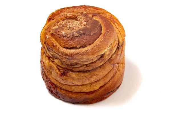 Beyaz bir arka plan üzerinde izole ünlü Portekizli folar pasta.