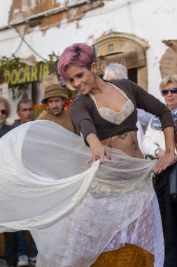 Festivalde ortaçağ sanatçıları