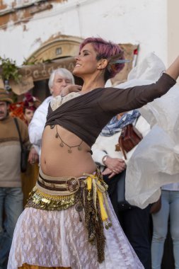 Festivalde ortaçağ sanatçıları