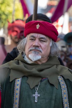 Festivalde ortaçağ sanatçıları