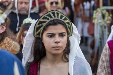 Festivalde ortaçağ sanatçıları