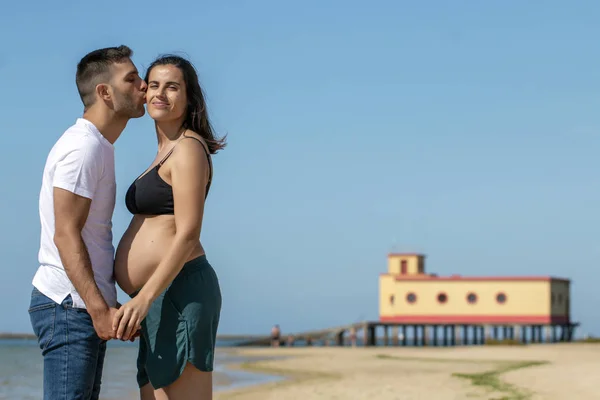 Pregnant happy couple — Stock Photo, Image