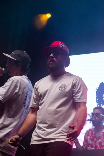 Conjunto Corona actuando en el Festival de Música — Foto de Stock