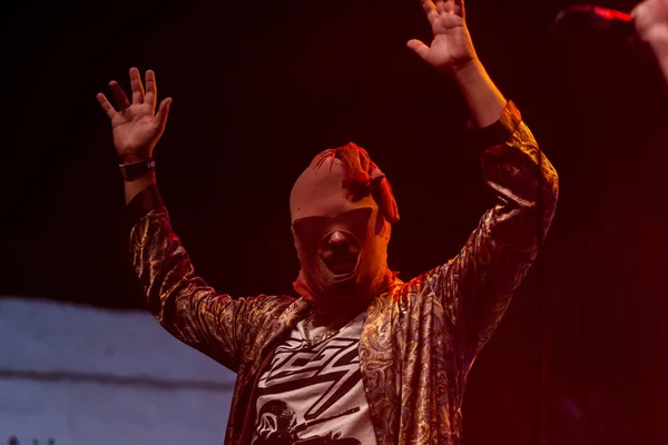 Conjto Corona виступає на музичному фестивалі — стокове фото