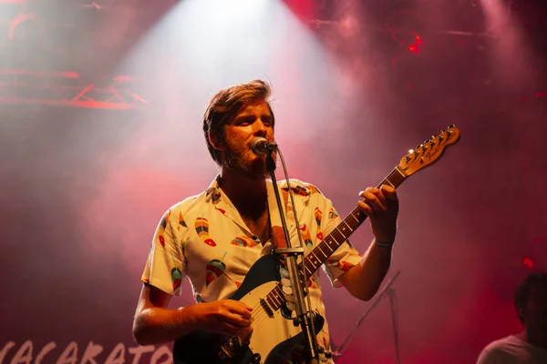 Tiago Nacarato actuando en el Festival de Música — Foto de Stock