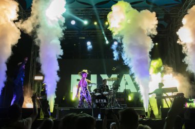 Biya rap şarkıcısı Müzik Festivali 'nde