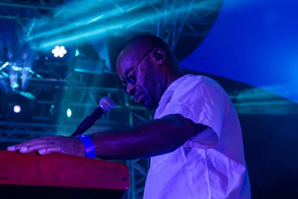 Tiago Nacarato actuando en el Festival de Música — Foto de Stock