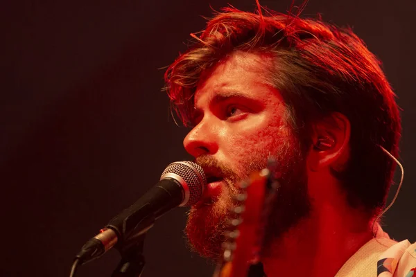 Tiago Nacarato actuando en el Festival de Música — Foto de Stock