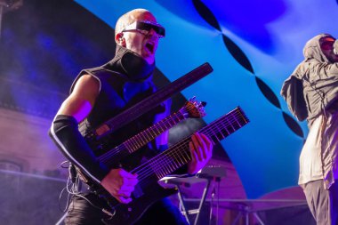 Lanet Mekanizma bandı Müzik Festivali 'nde çalıyor.