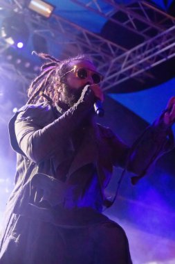 Lanet Mekanizma bandı Müzik Festivali 'nde çalıyor.