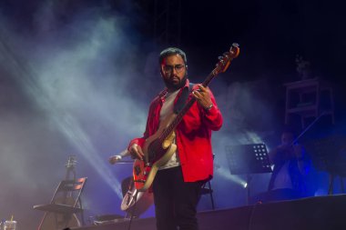 Carolina Deslandes grubu Müzik Festivali 'nde