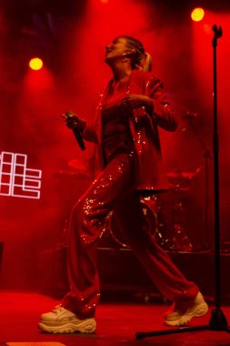 April Ivy grubu Müzik Festivali 'nde çalıyor