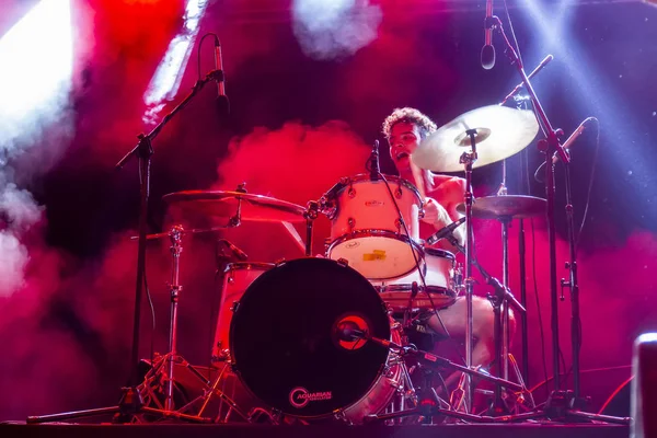 Stone Dead grubu Müzik Festivali 'nde çalıyor