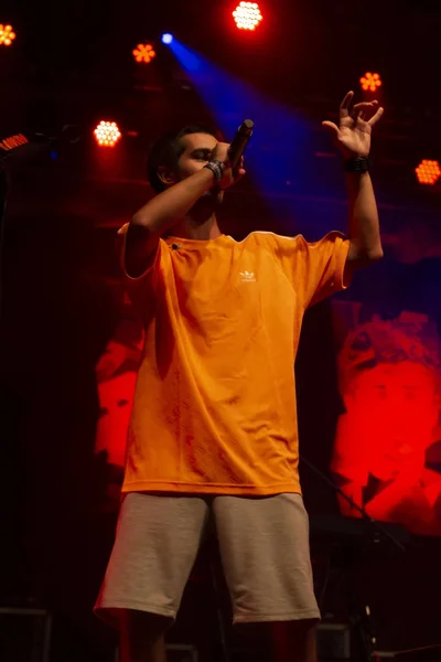 Banda de Atoa actuando en el Festival de Música — Foto de Stock