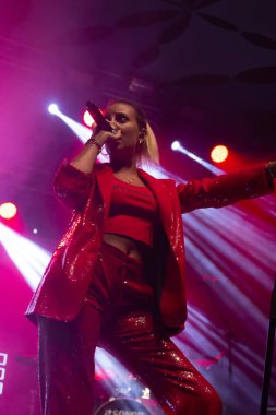 April Ivy grubu Müzik Festivali 'nde çalıyor